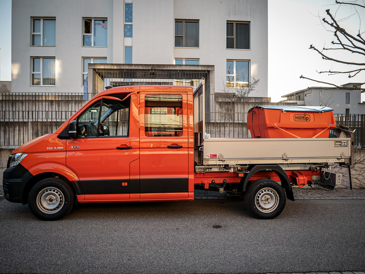 man-tge-salzstreuer-icestriker-550-abdeckung_4.jpg