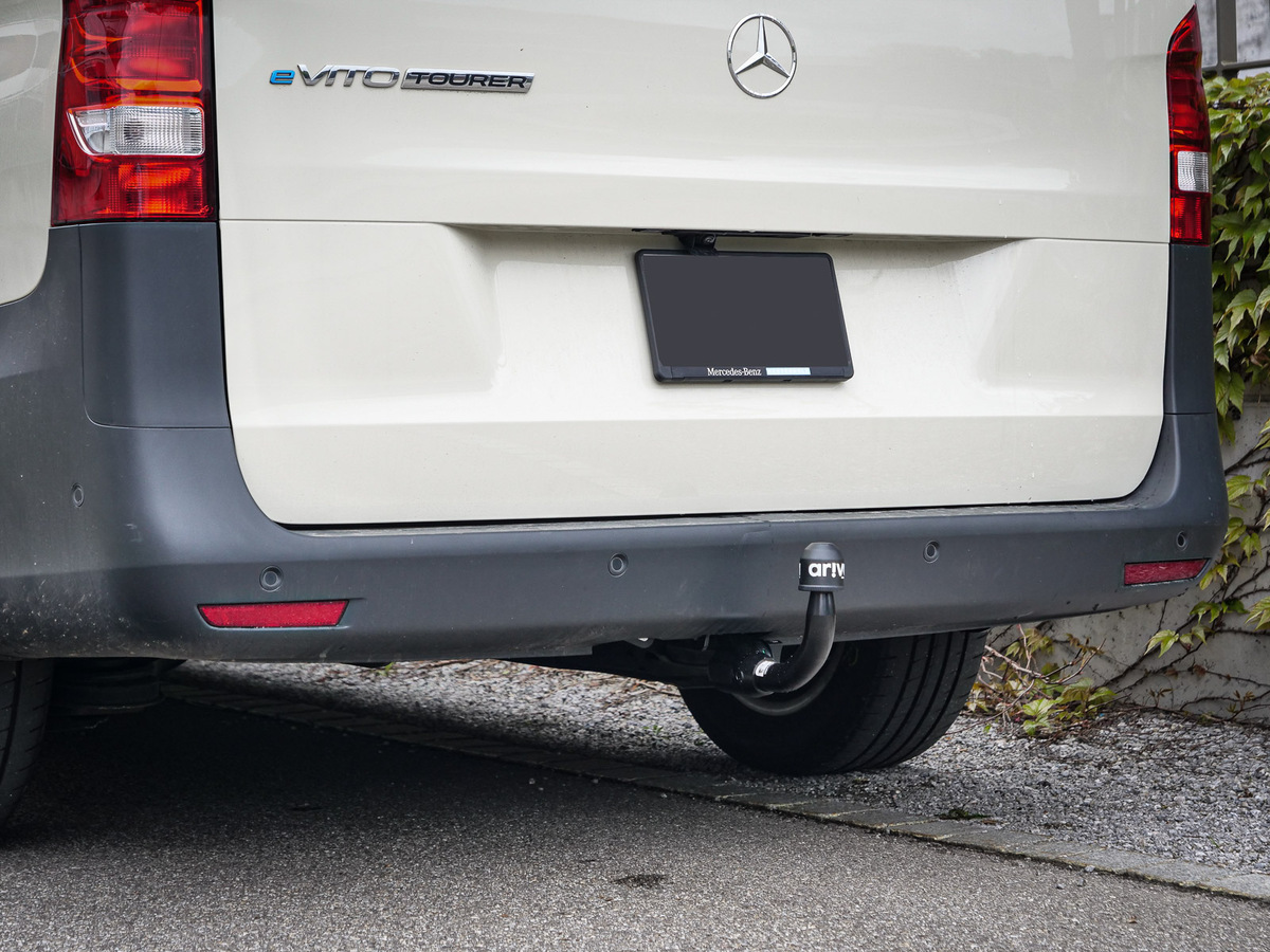 mercedes-benz_e-vito-ahl_13-edit.jpg