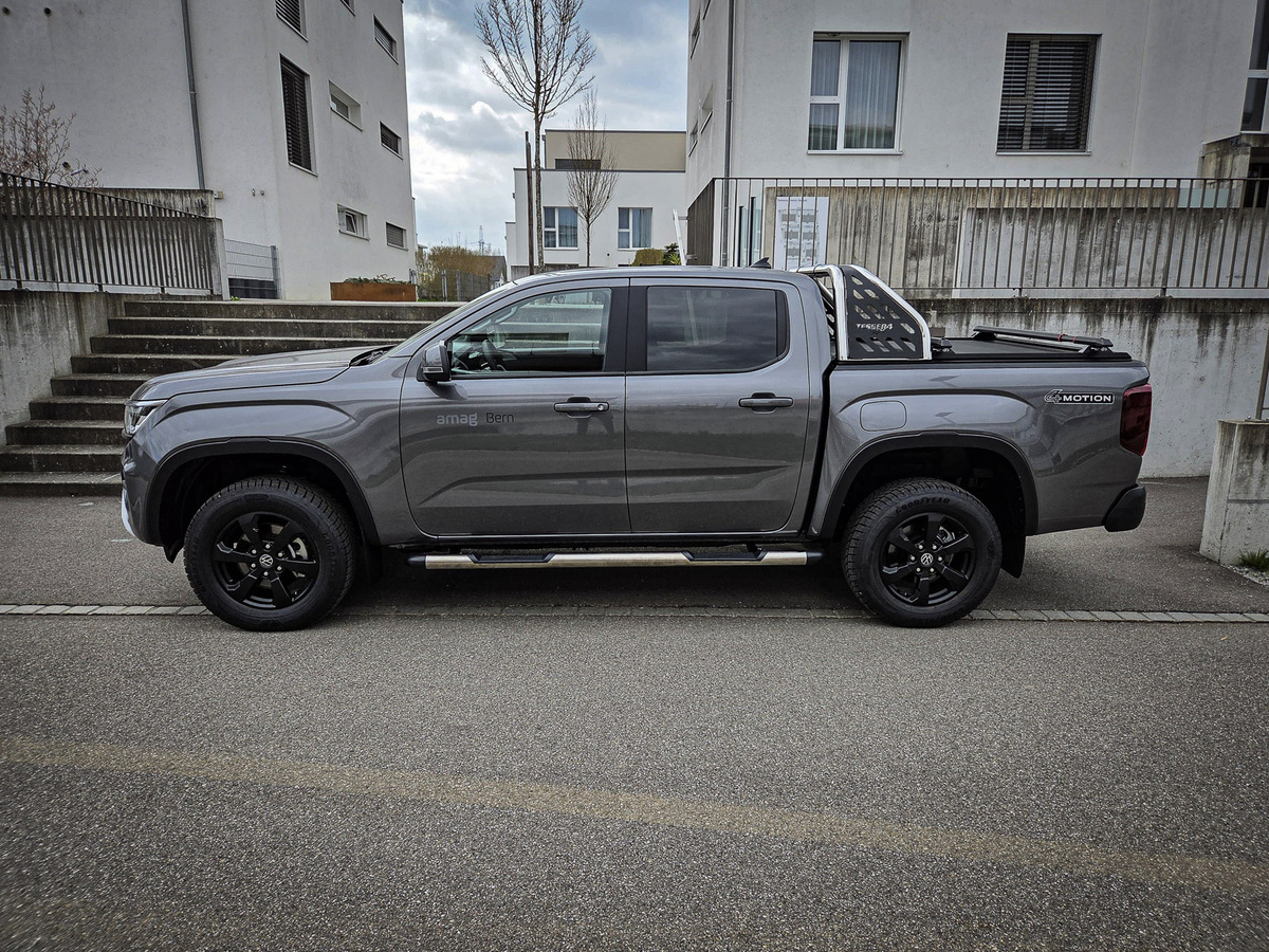 vw_amarok_amag_bern_-_rollcover_ohne_stylingberrollbgeltrgertrittbrett5.jpg