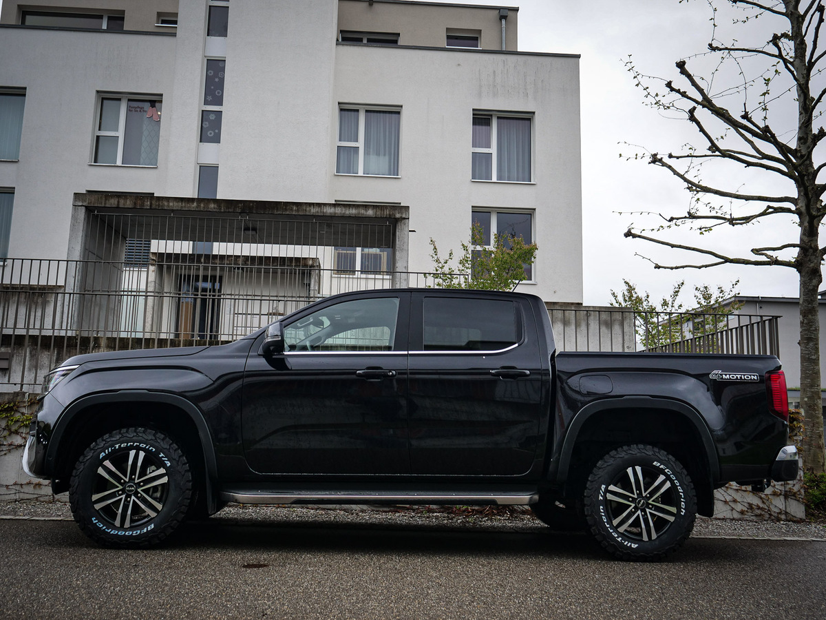 vw-amarok-schwarz-zusatzluft_3.jpg