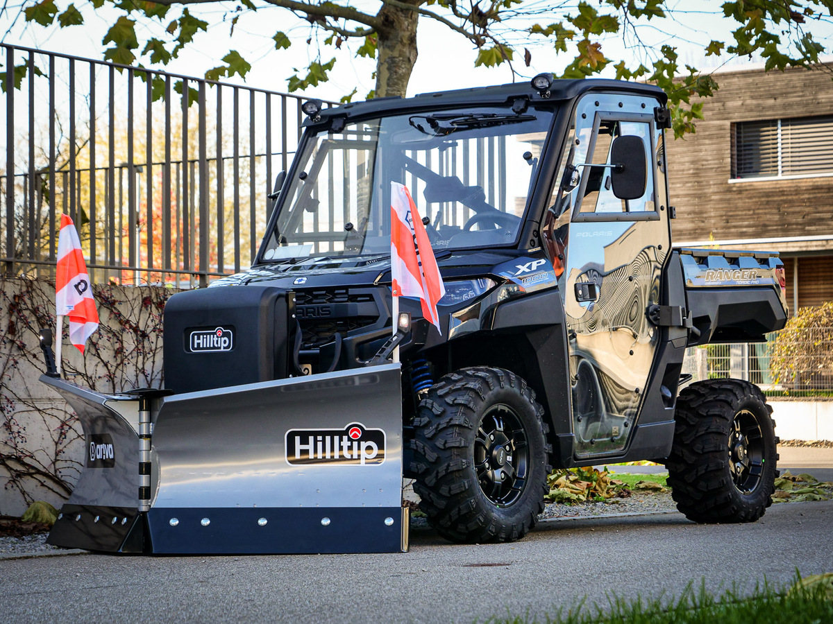 polaris-ranger-winterdienst-hilltip-vpflug_1.jpg