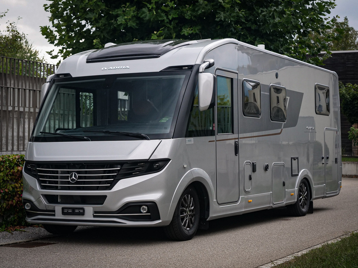 mercedes-benz-sprinter-womo-4c-fullair_15.jpg