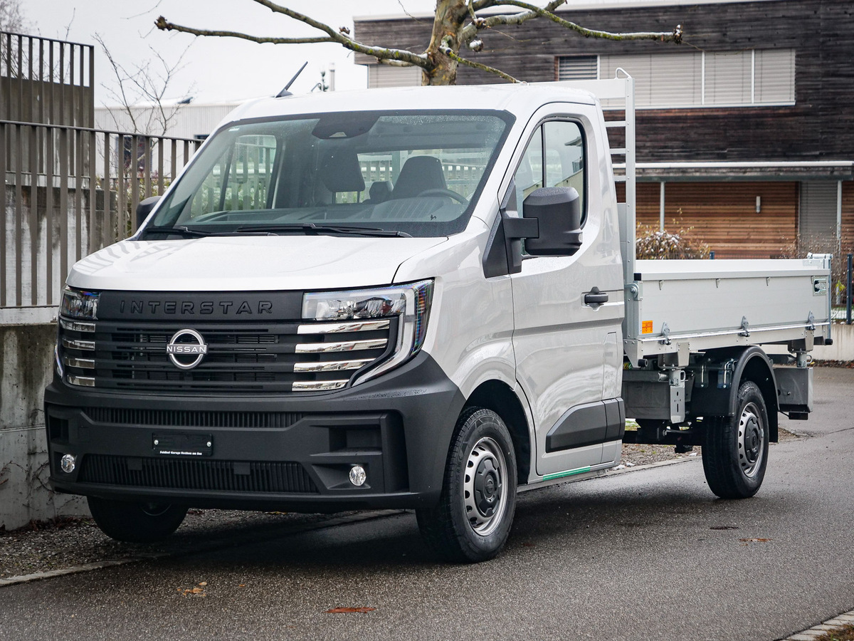 nissan-interstar-ahl_1.jpg