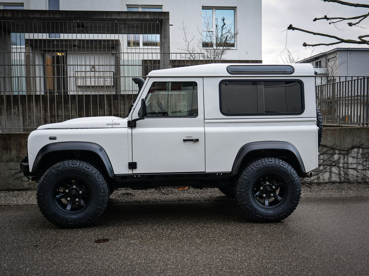 landrover-defender-vollluft-4c_7.jpg