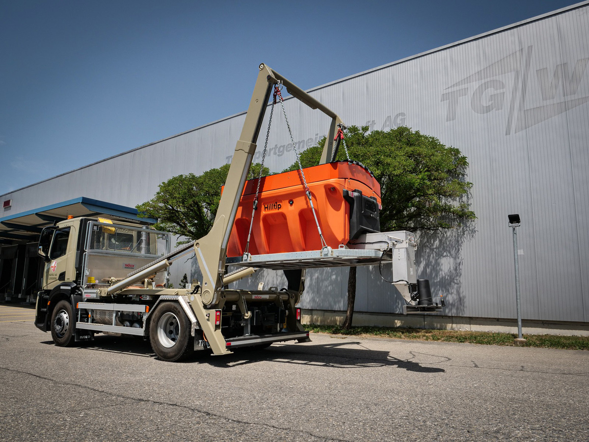 iveco-winterdienst-hilltip-icestriker-lkw-salzstreuer-welaki-ariva-kaufen-schweiz-seitenansicht.jpg